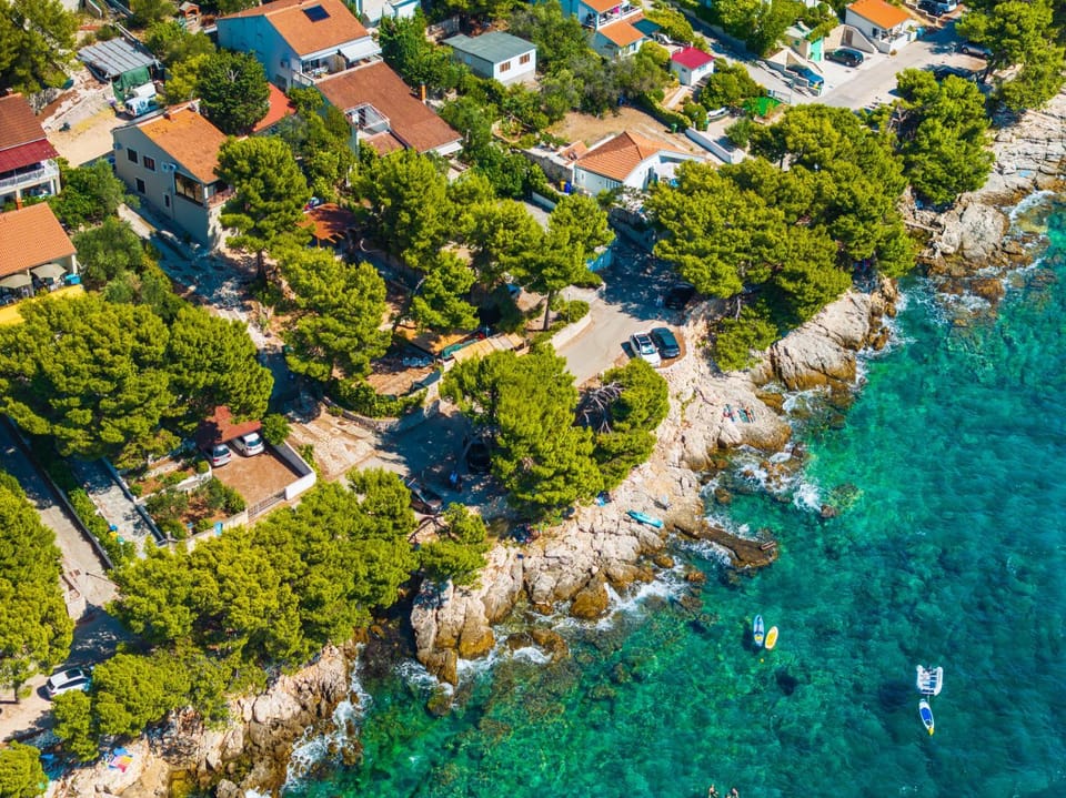 My Dalmatia - Beach Apartment Slanica with private parking Apartment in Murter