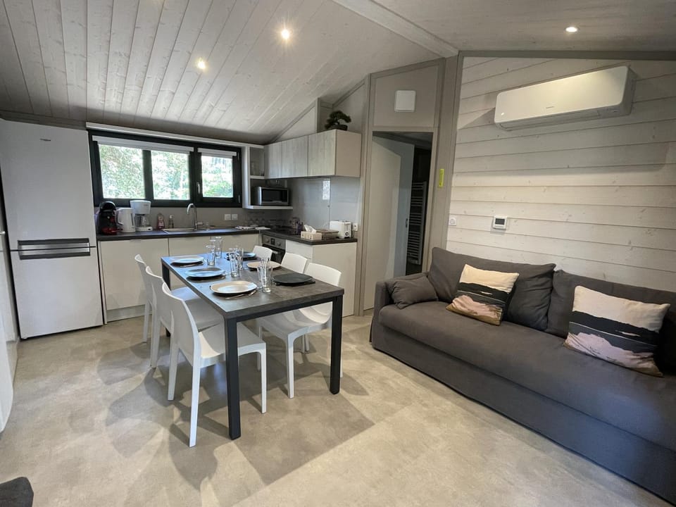 Chalet Ecolodge 6 Pers - Plage & Forêt à Ondres Chalet in Ondres