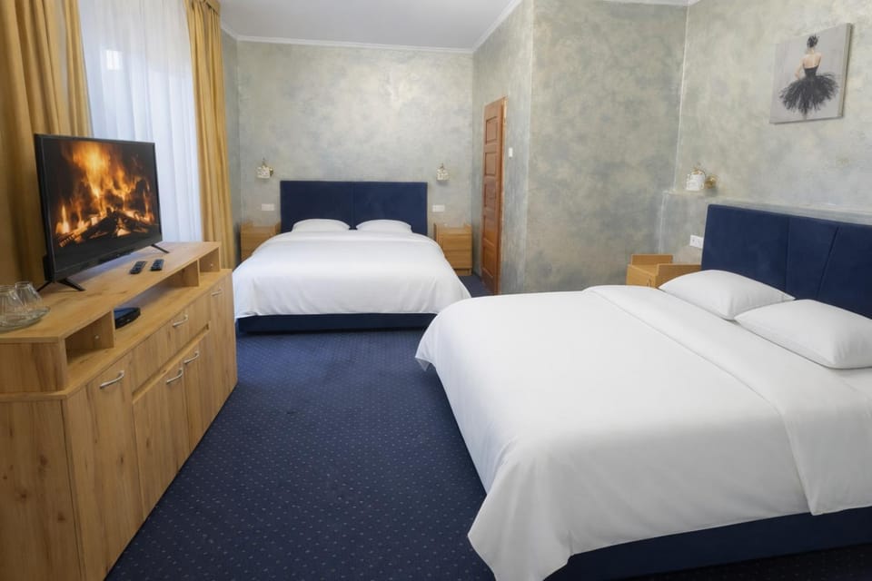 Shower, Bed, Bathroom, TV and multimedia, Balcony/Terrace, dryer
