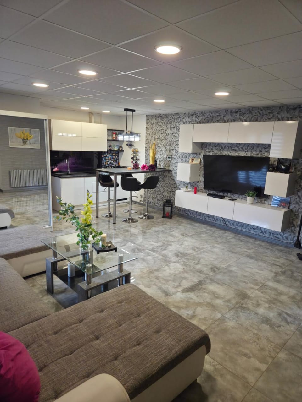 Niezależny apartament w domu jednorodzinnym Apartment in Poznan