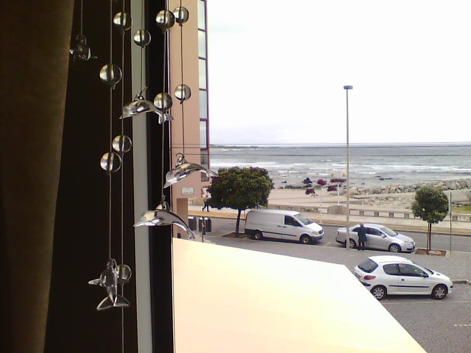 Sea view, Street view