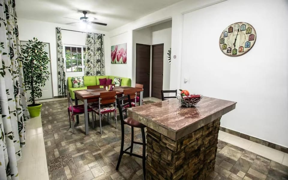 Living room, Dining area