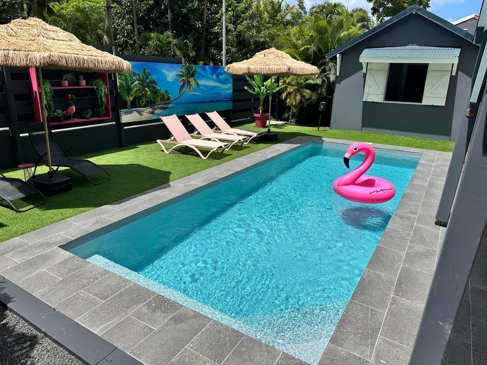 Le Ti Flamant Rose Apartment in Deshaies