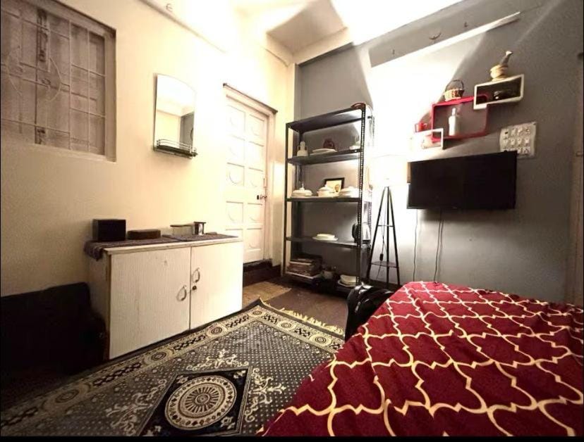Alpha room Apartment in Kolkata