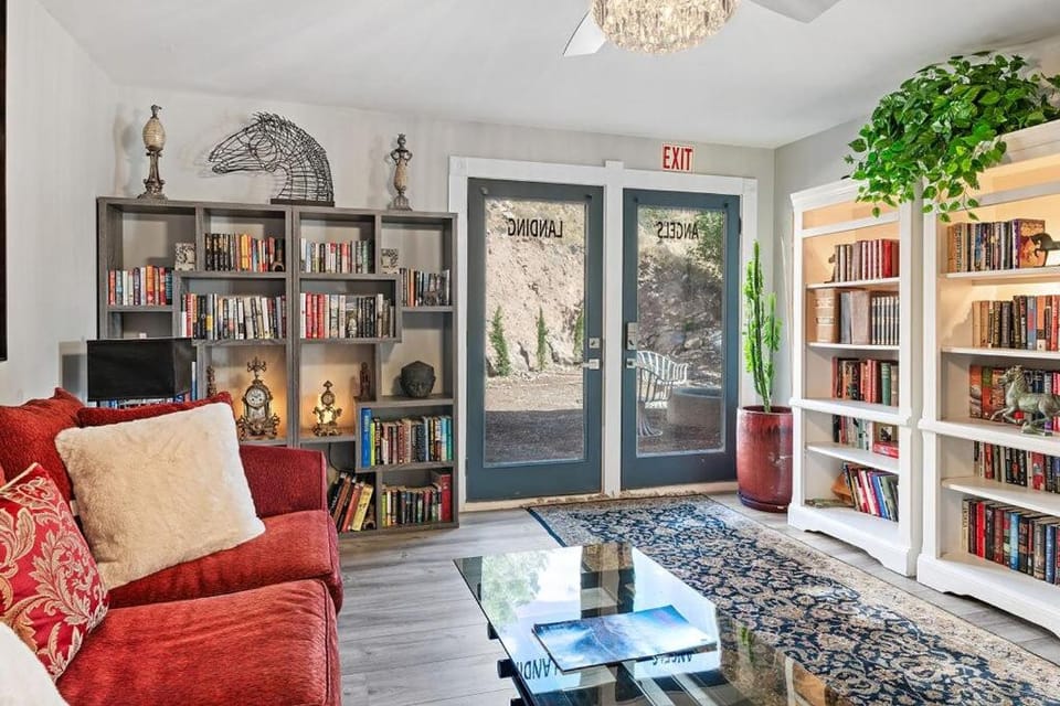 Zion hot springs getaway House in Hurricane