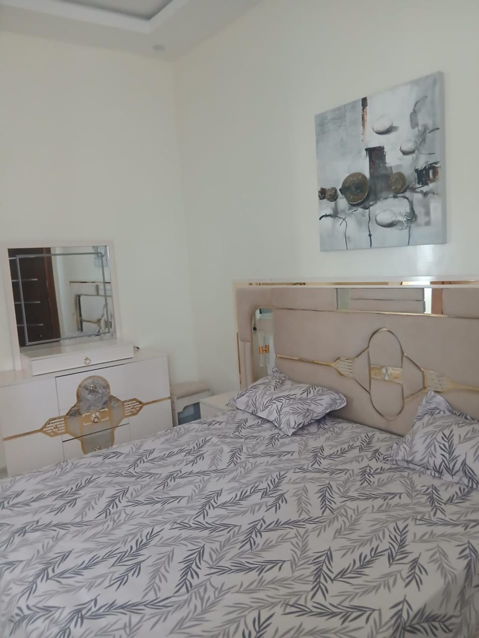 Apparemment renaissance Apartment in Dakar