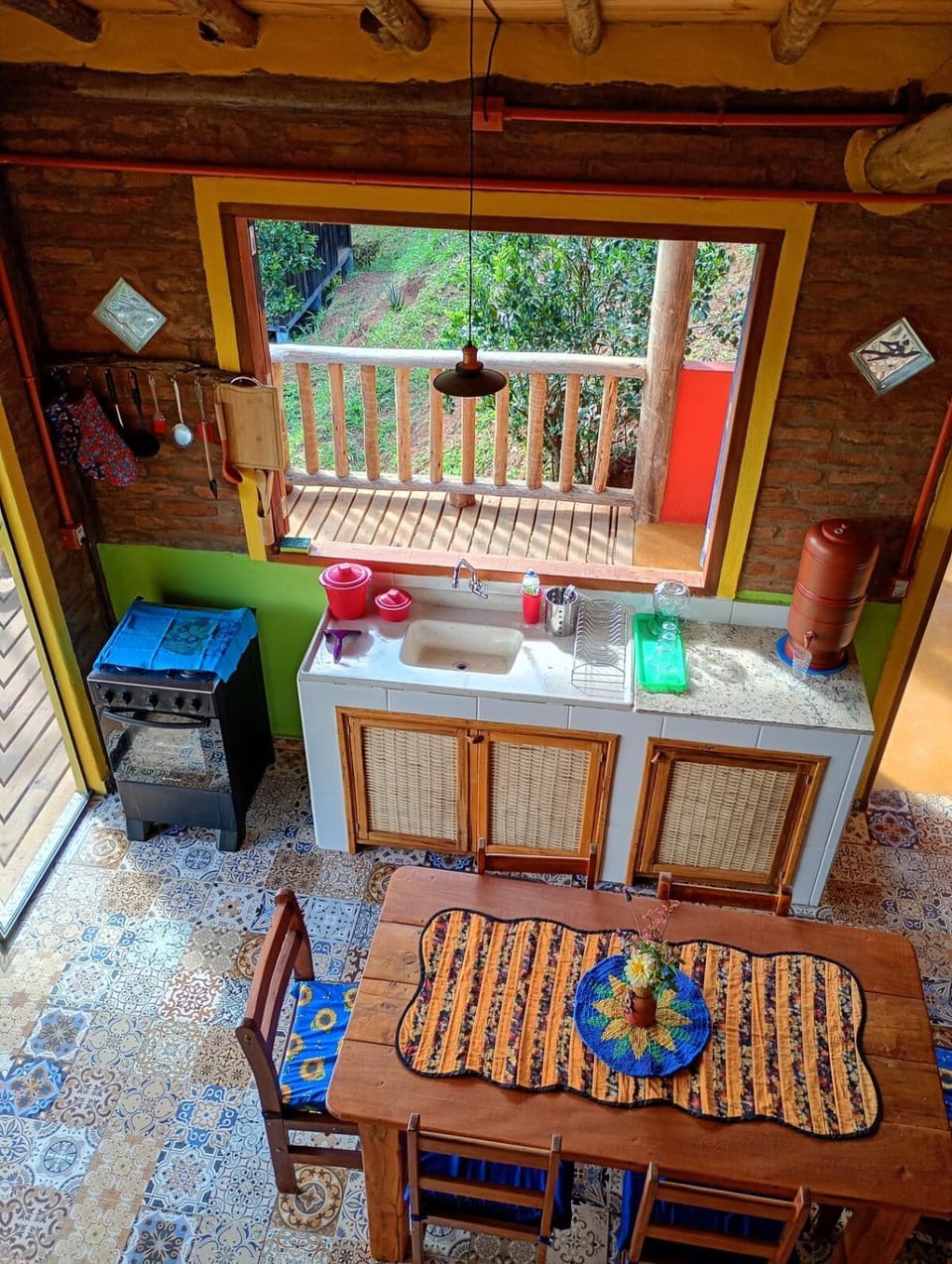 Dining area, kitchen