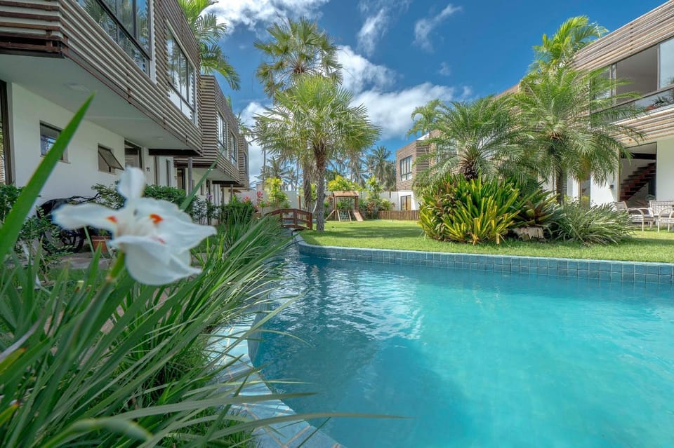 Garden, Swimming pool, Swimming pool