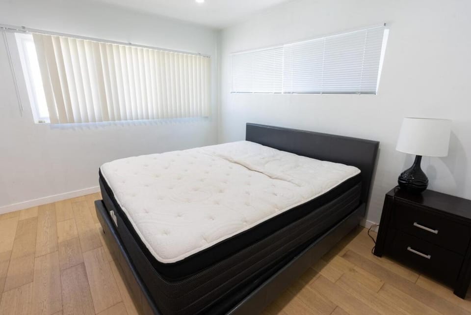 The Melrose Grove Condo with Garden Access Apartment in West Hollywood