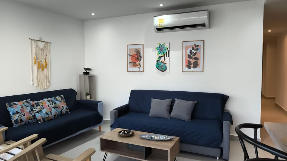 Living room, Seating area, air conditioner