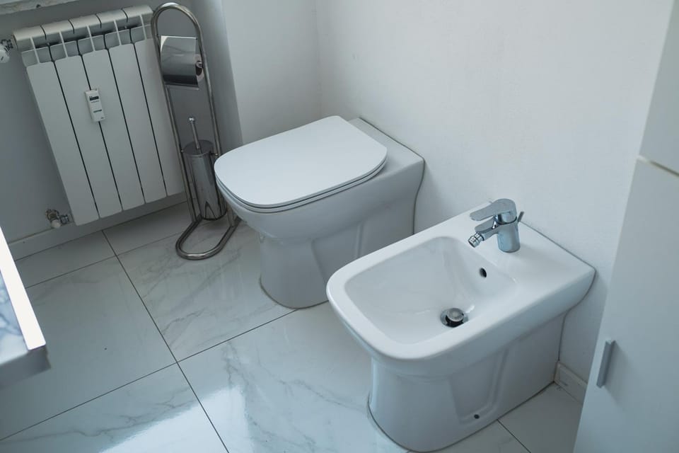 Casa Le Grazie Urban Charm & 3 Double Bedrooms Apartment in Bergamo