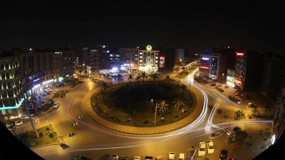Cozy Grey - 1BHK - Self Checkin Apartment in Islamabad Capital Territory