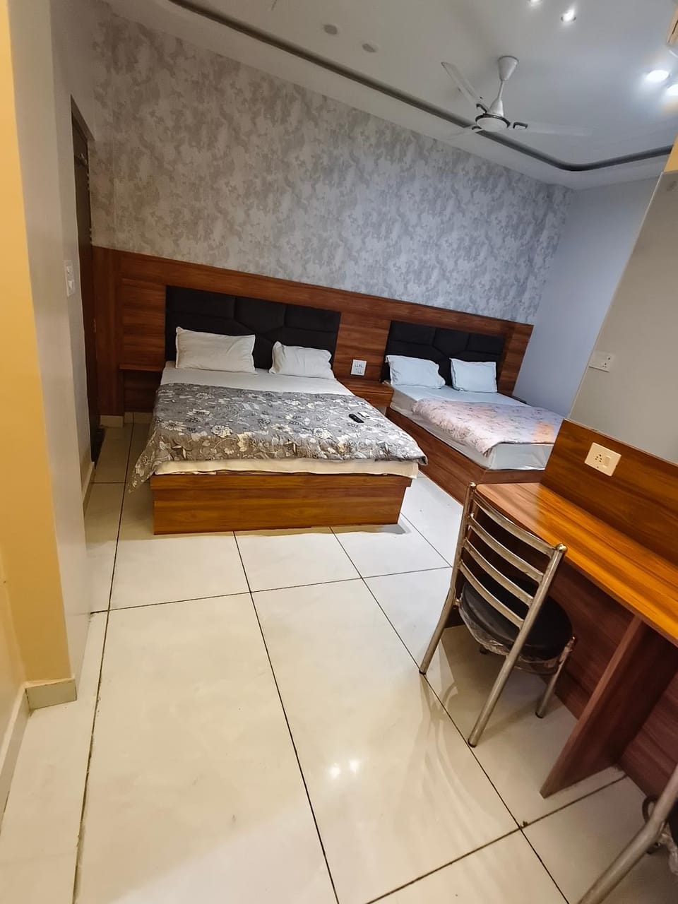AGASTYAA Hotel Near Prem Mandir Vacation rental in Uttar Pradesh