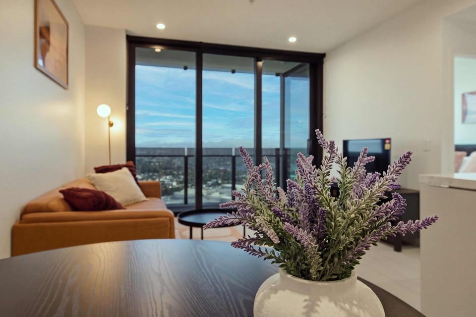Elevated Broadbeach Stay at The Star - Tower 2 Apartment in Gold Coast
