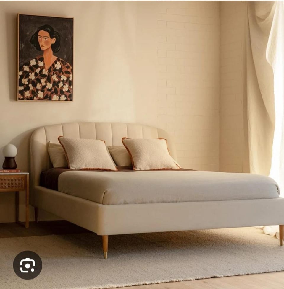Yellow Stars Guesthouse 1hr 7hrs Day Rest Bed and Breakfast in Johannesburg