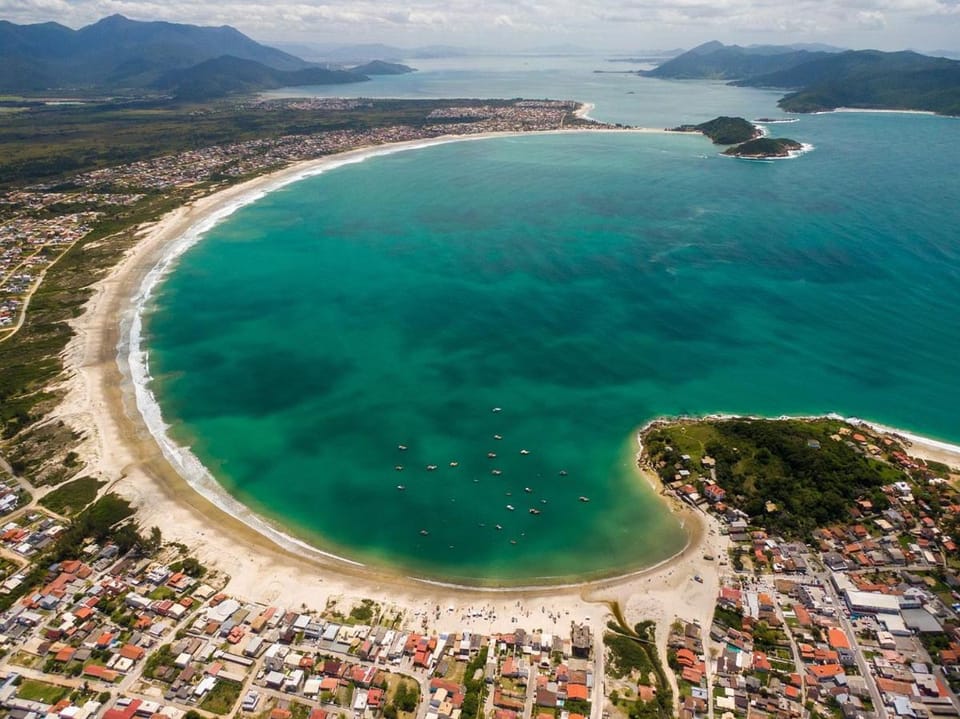 Refugio das Baleias Cabanas Chalet in Florianopolis