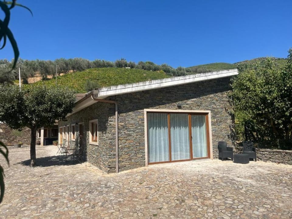 Quinta Madureira Farm Stay in Vila Real District