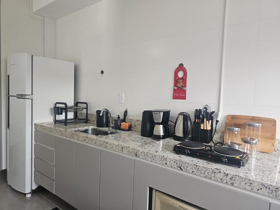 Apto Serra Negra com enxoval aceita pet pequeno garagem Apartment in Serra Negra