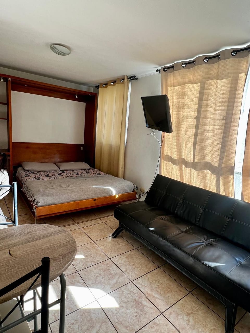 Departamento completo Movistar Arenas, Fantasilandia, Estadio Nacional, Caupolican Apartment in Santiago