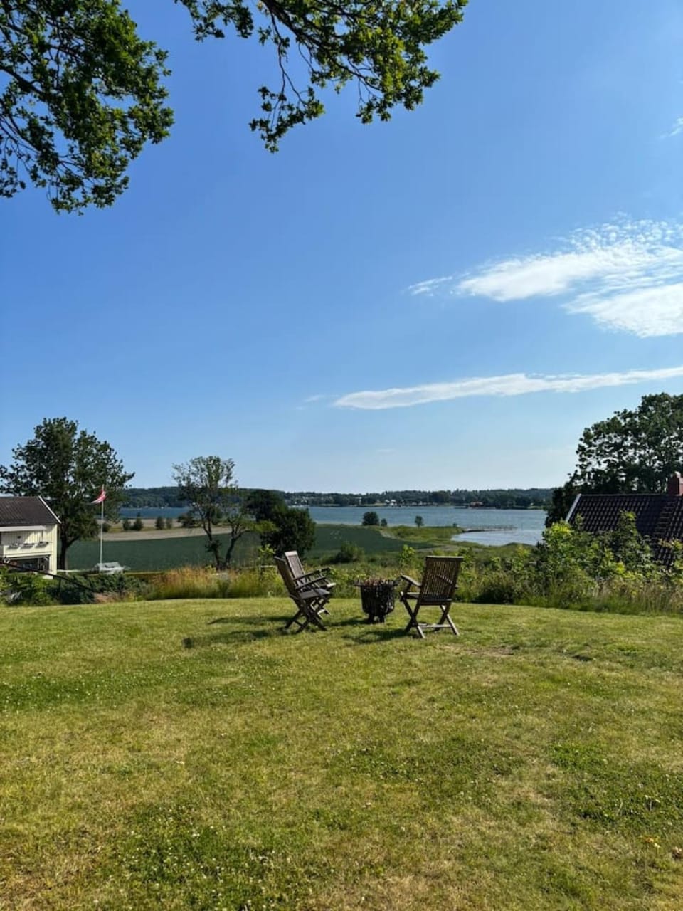Seaside villa 5 BR Sleeps 10 Villa in Viken, Norway