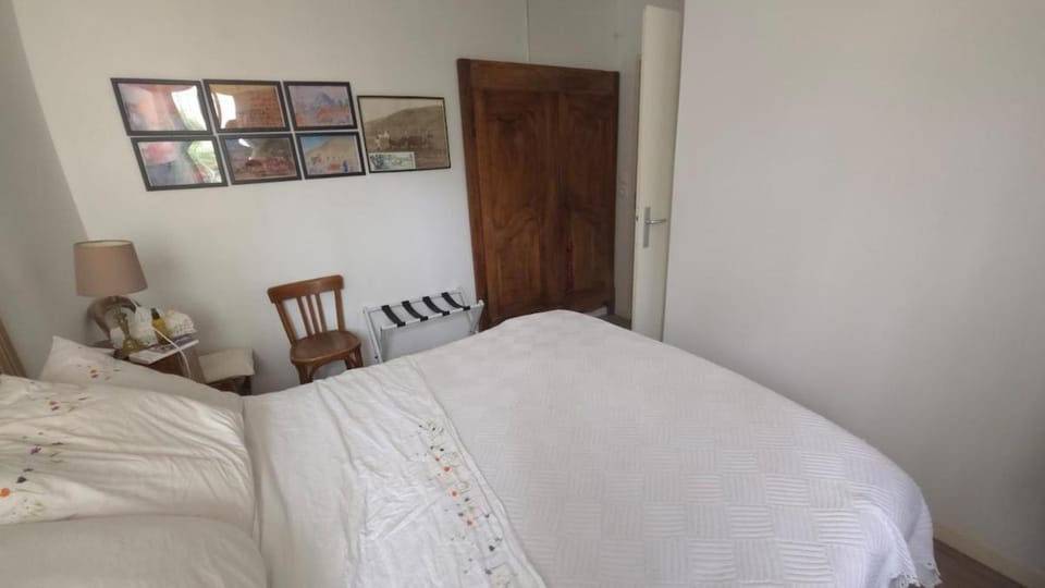 Appartement Cartoucherie lumineux, terrasse et jardin Apartment in Toulouse