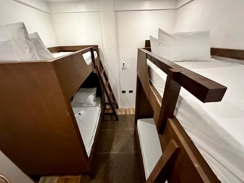bunk bed