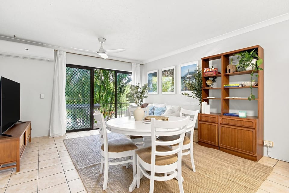 Property building, Dining area