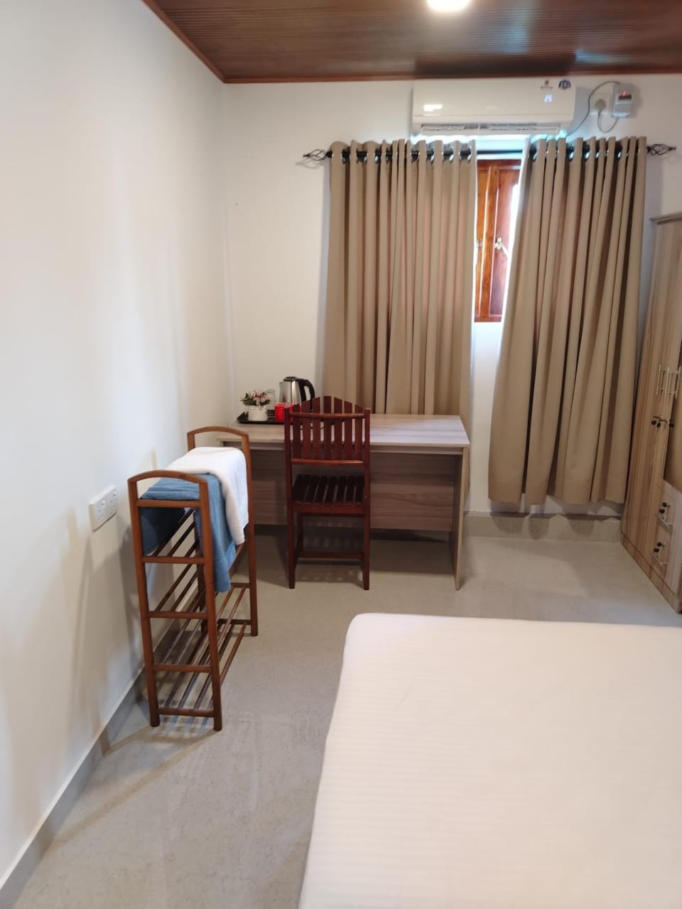 The Villa Nugegoda Bed and Breakfast in Western Province