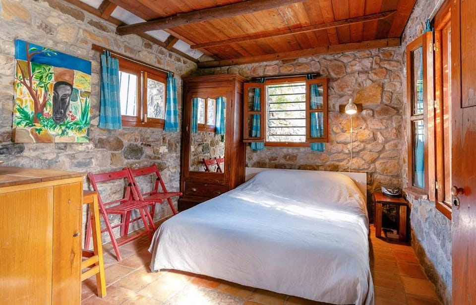 Stone Cabin in Natural Park Tarifa Cabin in Madrid