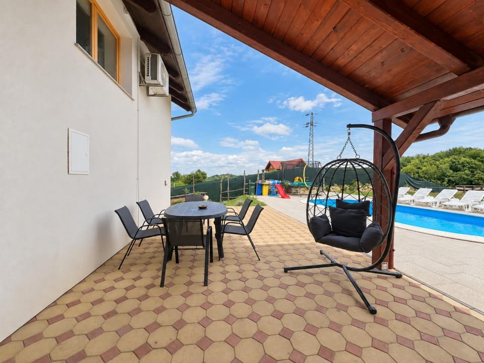 Patio, Day, View (from property/room), Balcony/Terrace, Pool view, Swimming pool, sunbed
