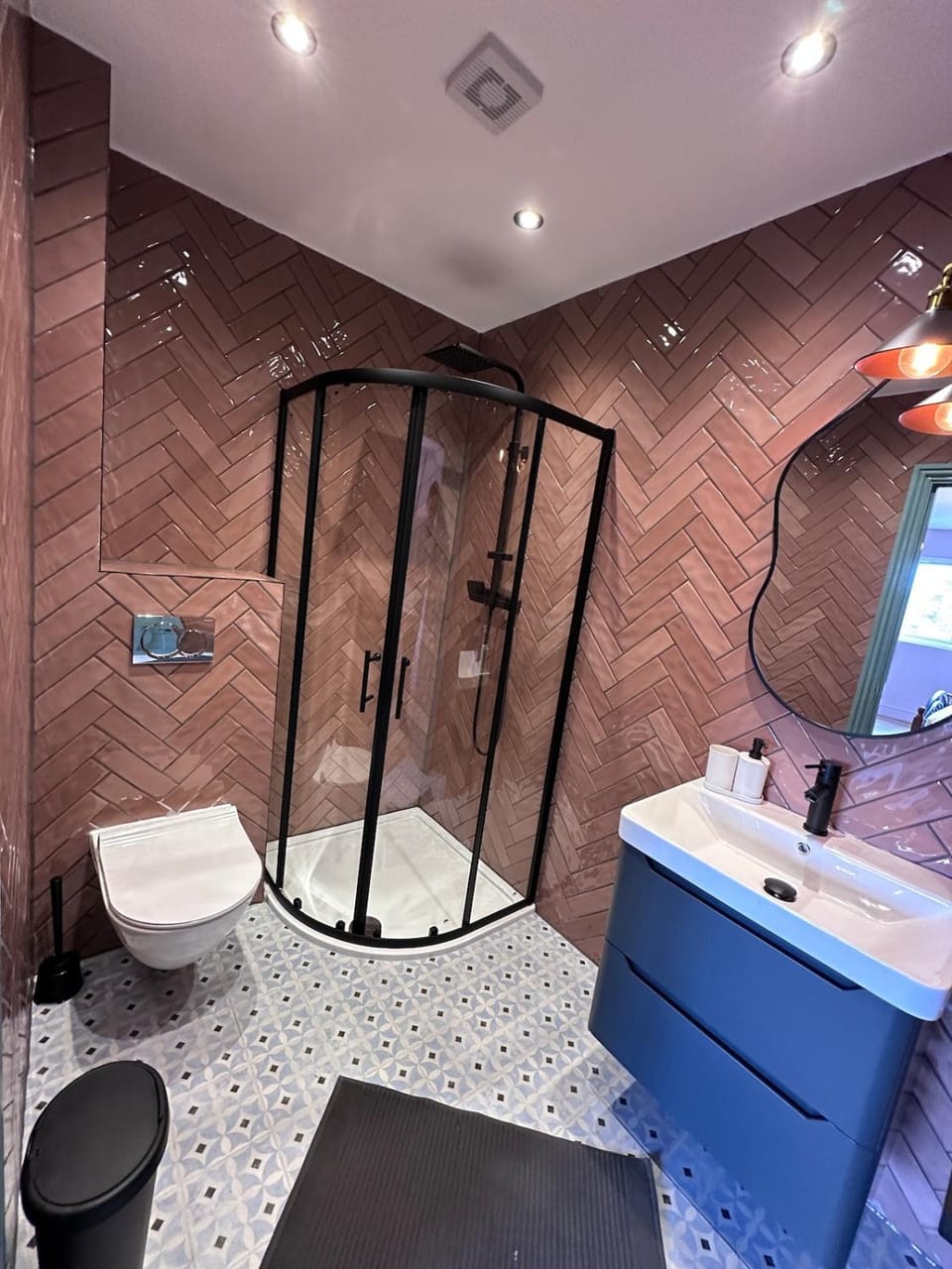 Modern En Suite Room in Palmers Green Room 1 Apartment in London