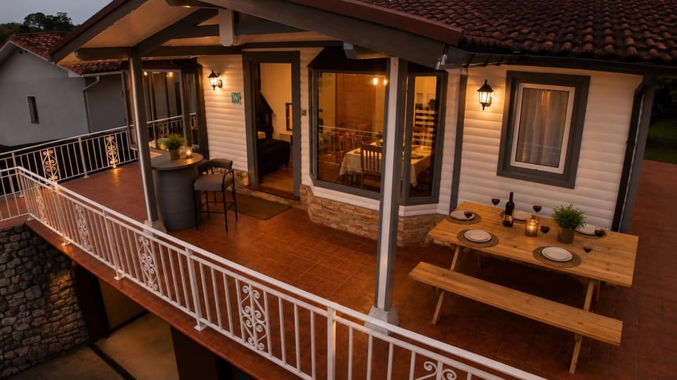 Property building, Balcony/Terrace