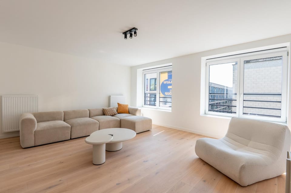 Bright Apartment for 2 with Spacious Terrace & Views Apartment in Ostend