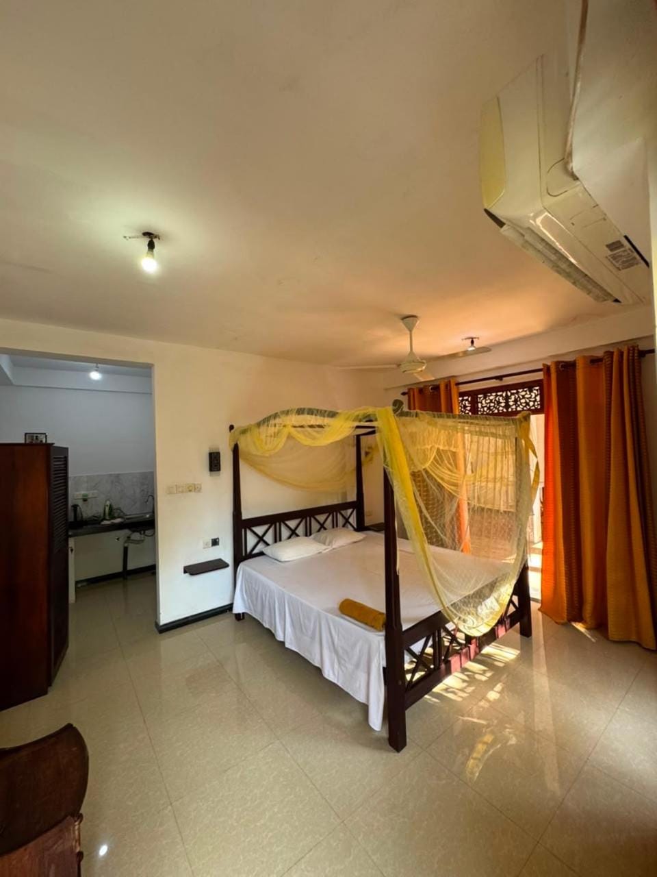 Villa Familia, Hikkaduwa Villa in Hikkaduwa