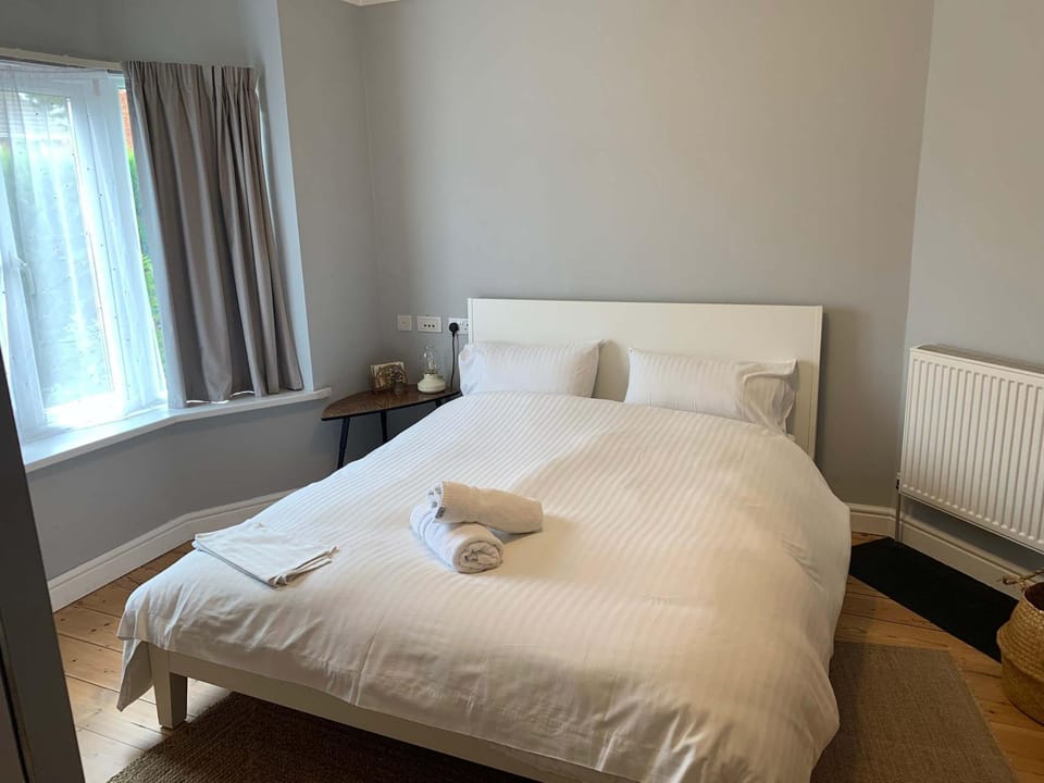 One bedroom House close to Train station House in Taunton