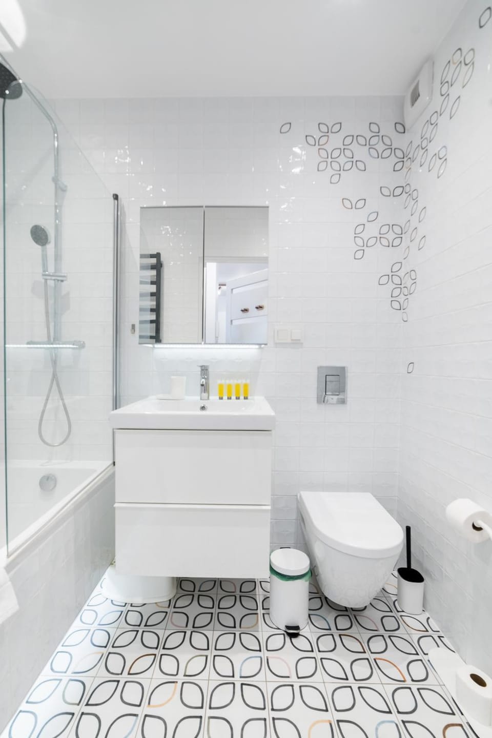 Toilet, Bathroom, towels