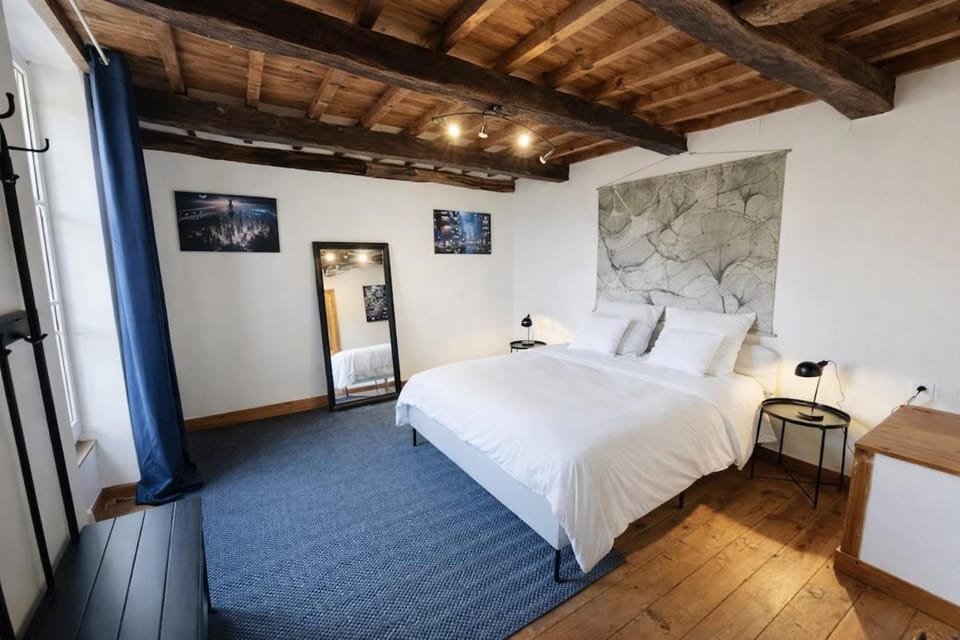 La Porte Bleue I Climatisation House in Centre-Val de Loire