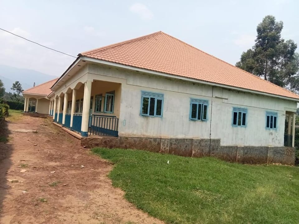 sirro cultural homes Vacation rental in Uganda