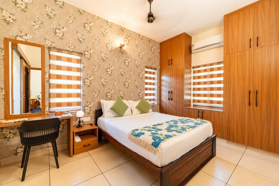 ELIVAAS Signature Pochan's Zen 3 BHK Heritage Home With Banquet, Kids' Play Area, Sit Out , Garden & Verandah Villa in Kerala