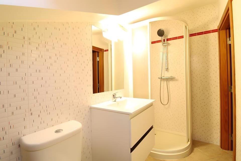 Bathroom, Living room