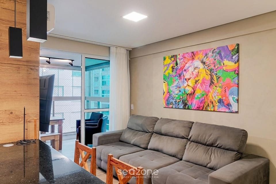 TV and multimedia, Balcony/Terrace, Living room, City view