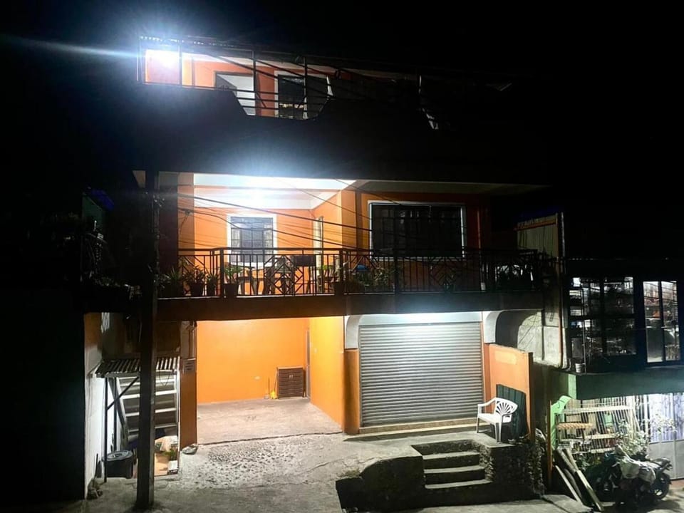 Tyrann's penthouse Apartment in Baguio