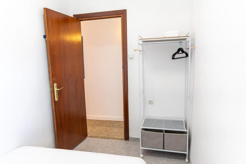 Independent house in Centro I 3 BEDROOMS I Garden I Parking House in Malaga
