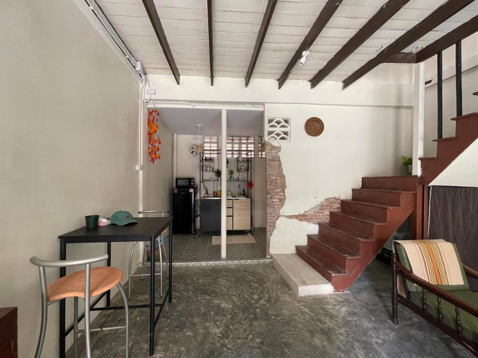 Chan Maison Cozy Home in a Quiet Bangkok Neighborhood House in Bangkok
