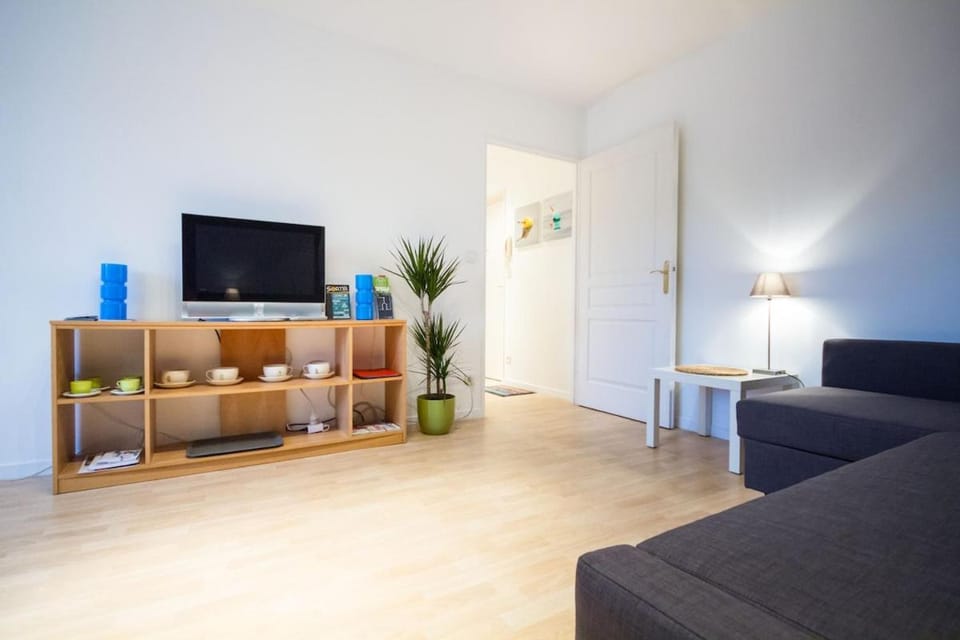 Quiet apartment, balcony, close to Lille train stations Apartment in Lille