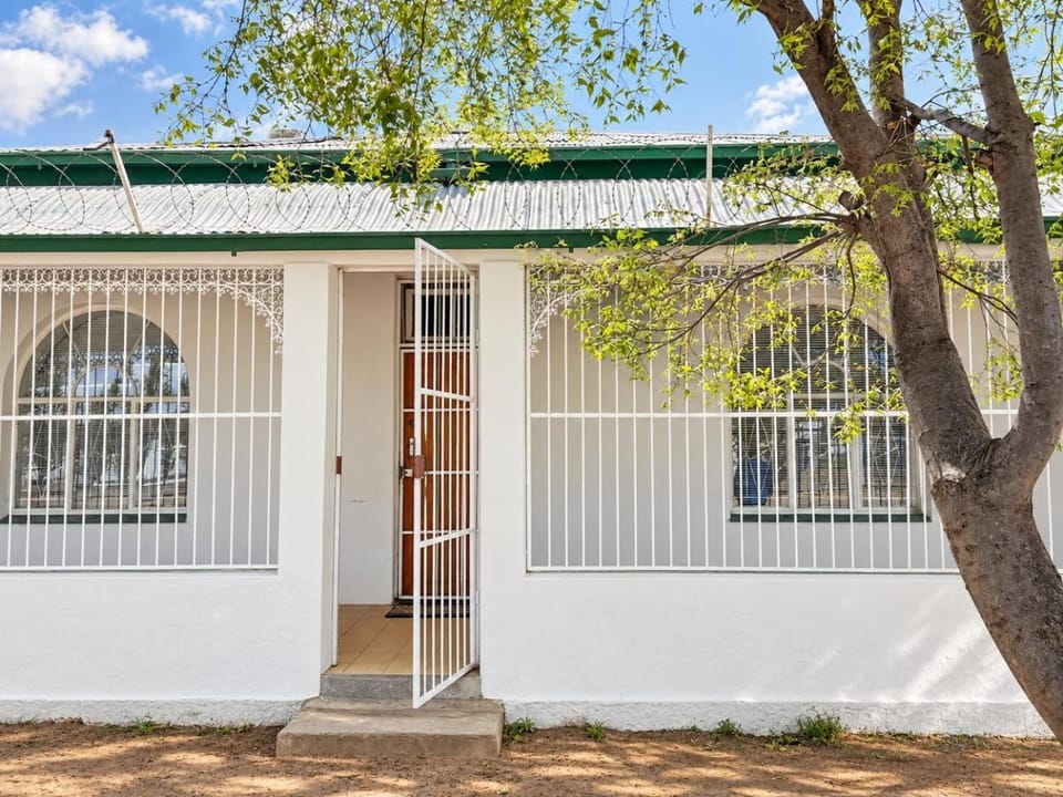 Amalia Cottage Apartment in South Africa