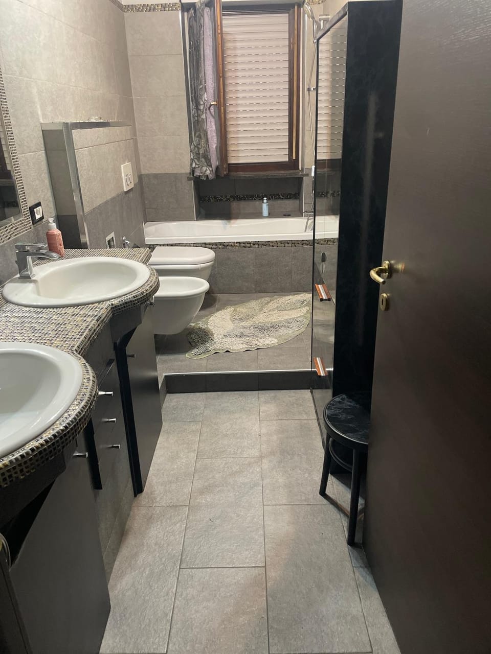 Bathroom, Bath