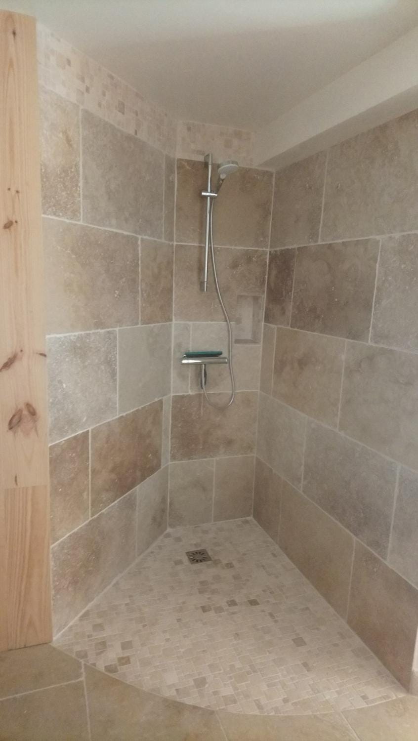 Bathroom, Living room