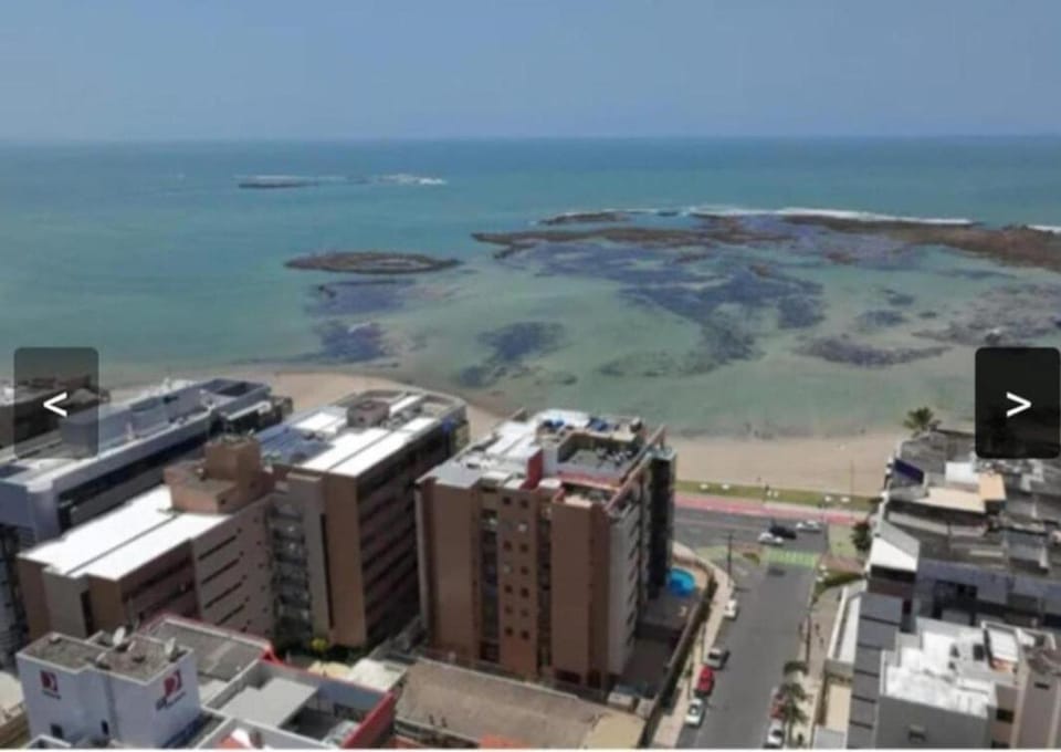 Apartmento em Maceió entre Ponta Verde e Jatiuca, 100 meters da praia, 3 quartos,3 banheiros Apartment in Maceió