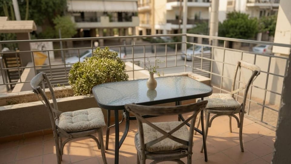Glyfada Suite Prime no1 Apartment in South Athens